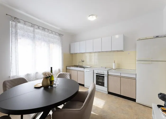 To & Old Town Apartman Split